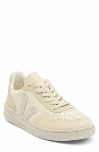 Veja V-10 Sneaker