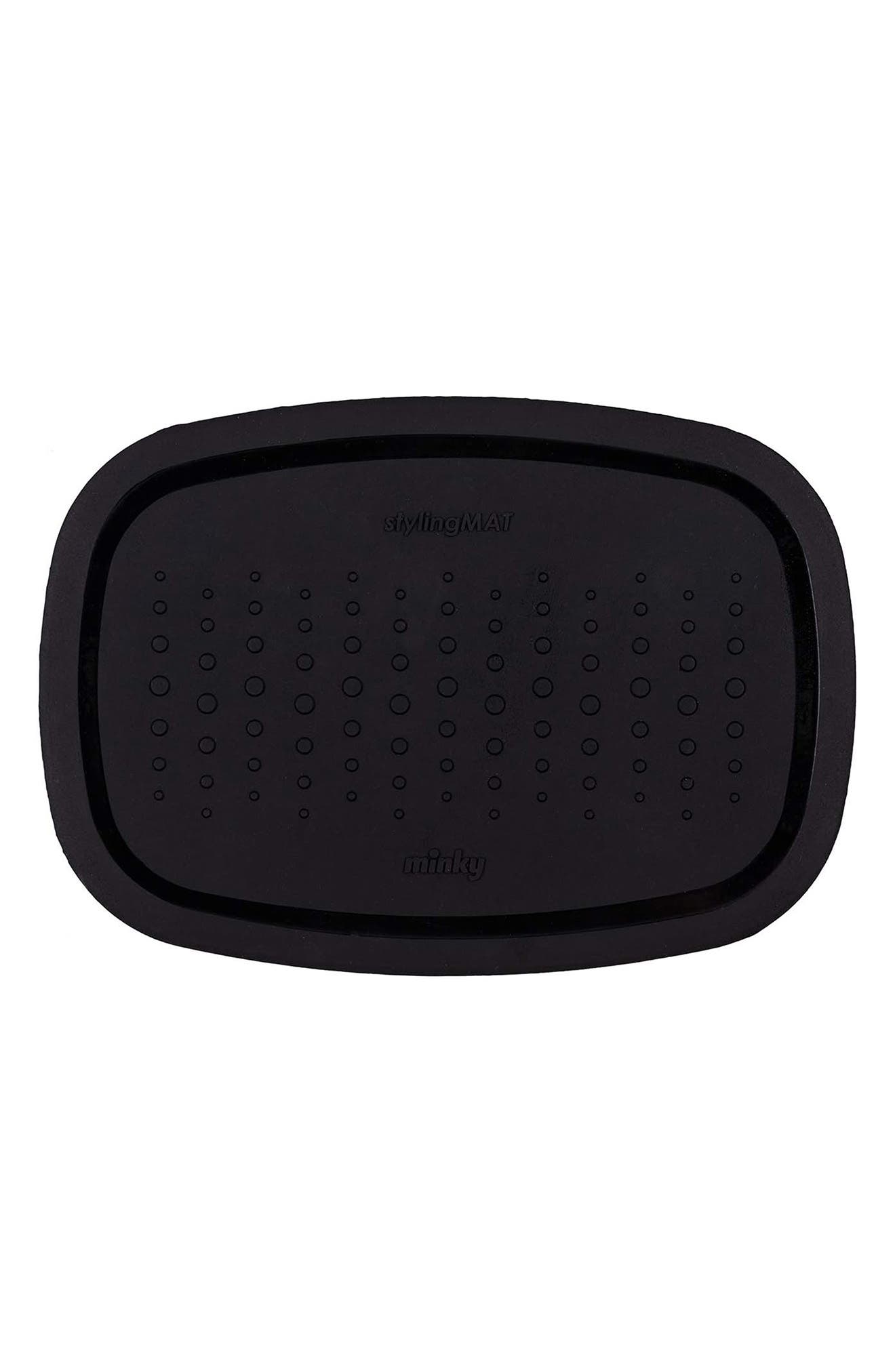 Minky Styling Mat