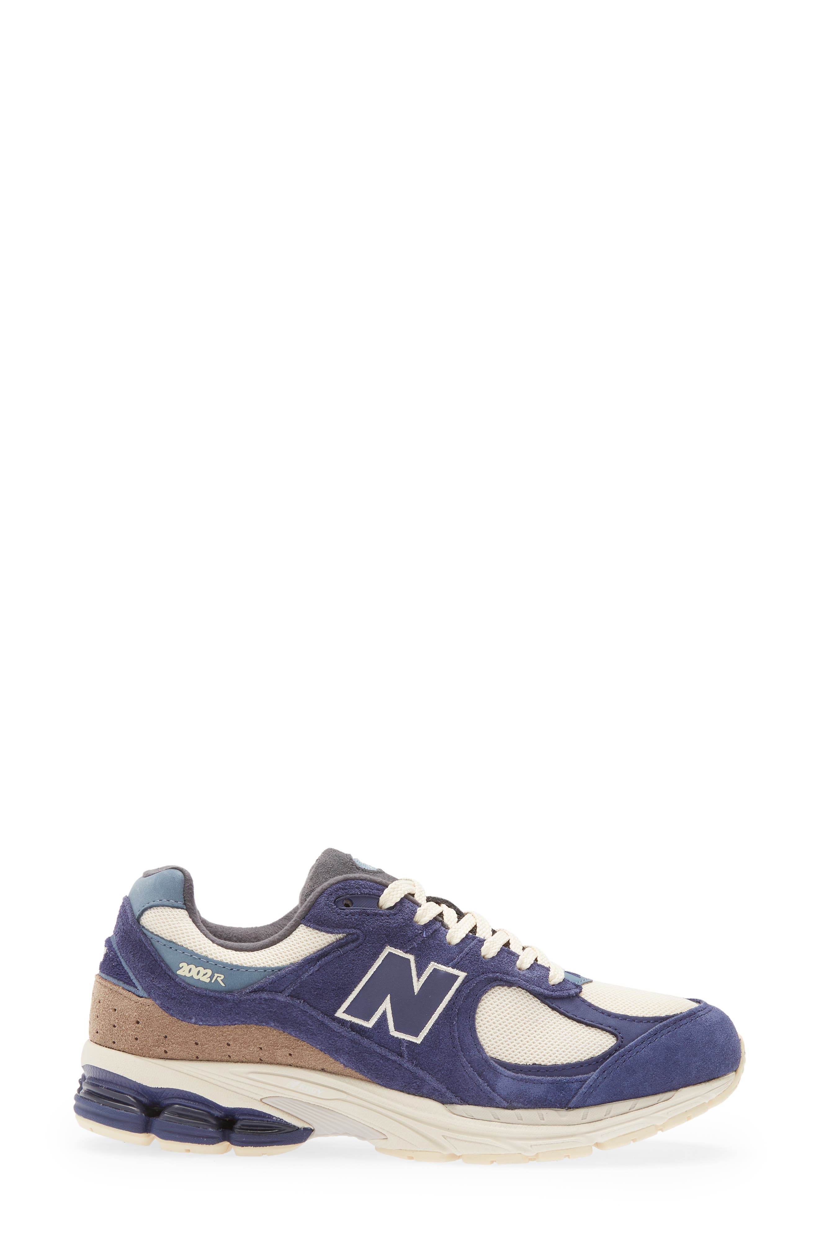 New Balance 2002R Sneaker, Alternate, color, 