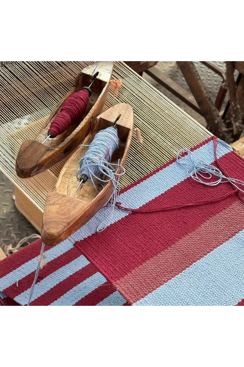 Basket Color On, Alternate, color, Blue, Burgundy