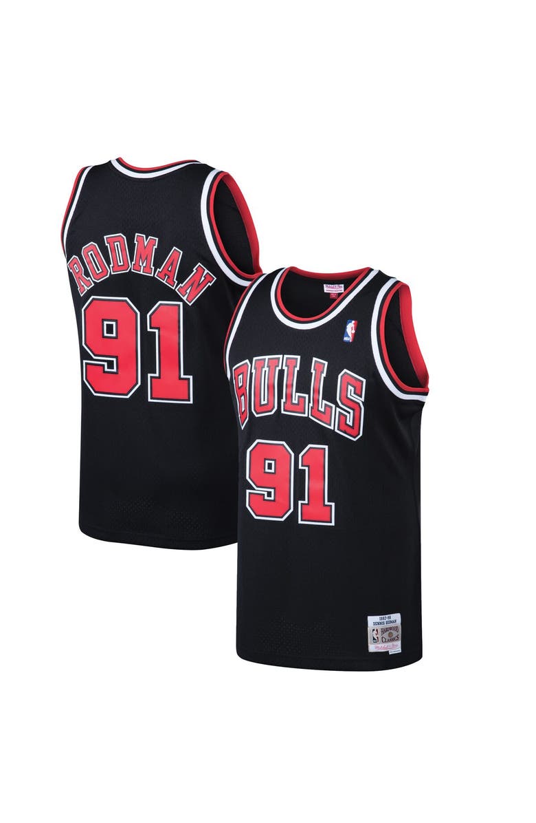 Mitchell & Ness Men's Mitchell & Ness Dennis Rodman Black Chicago Bulls 1997/98 Hardwood Classics Swingman Jersey, Alternate, color, 
