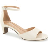 Reaction Kenneth Cole Voyage Sandal