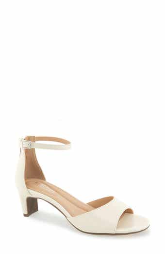 Voyage Sandal