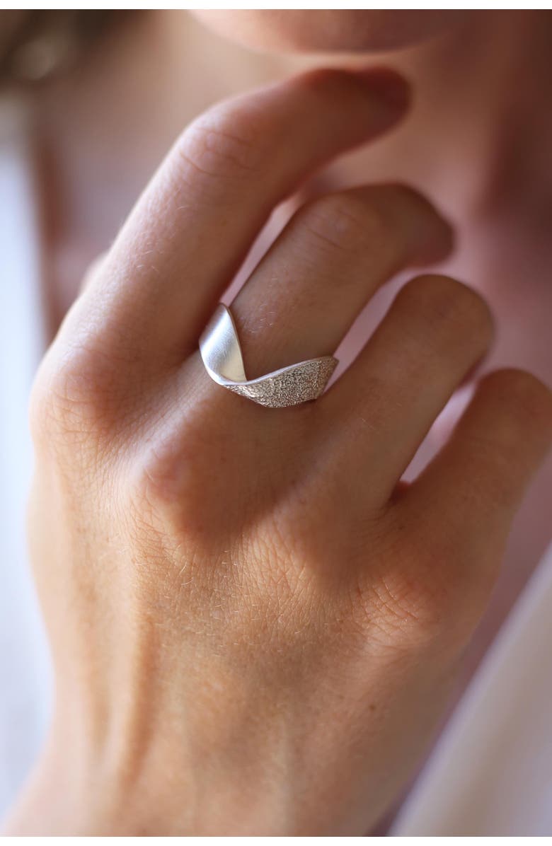 TUTTI Praise Ring, Alternate, color, Silver