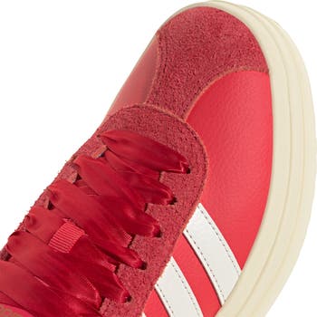 VL Court Bold Platform Sneaker