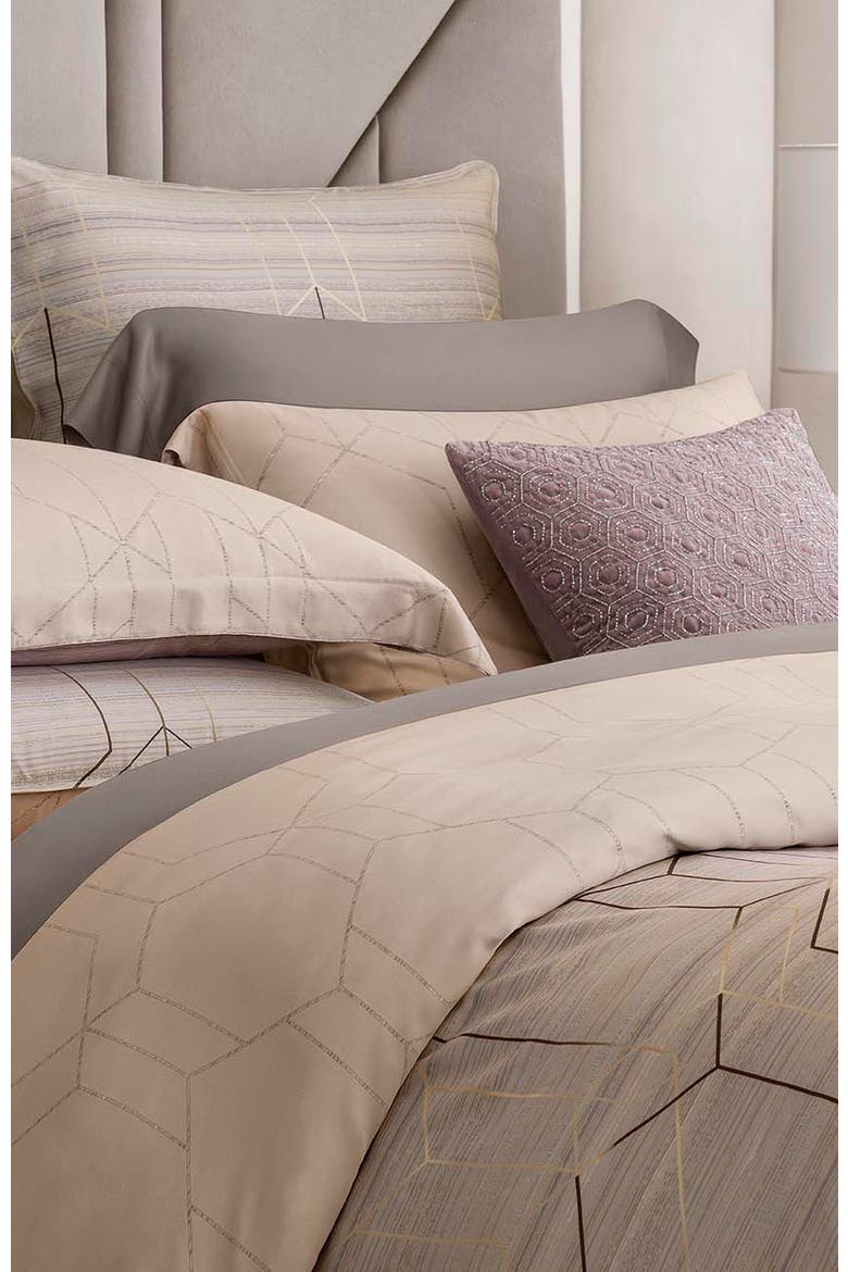 Noeys pillowcase, Alternate, color, Brown