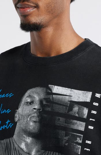 Tyson 44 Knockouts Graphic T-Shirt