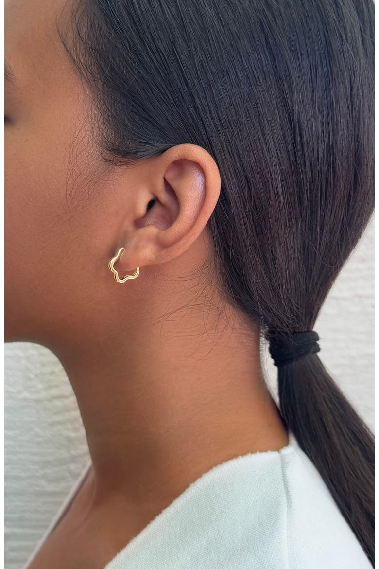 Flower Shaped Huggie Hoop Earrings, Alternate, color, GOLD