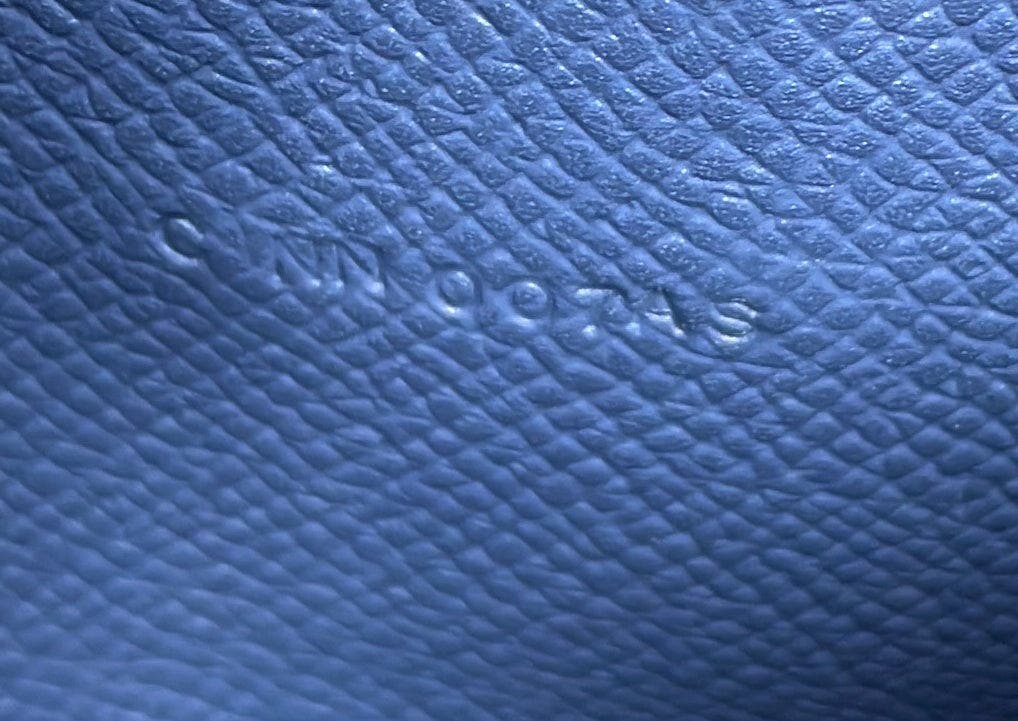 Pre-Owned Hermes Clic Wallet on Strap Epsom 16, Alternate, color, 