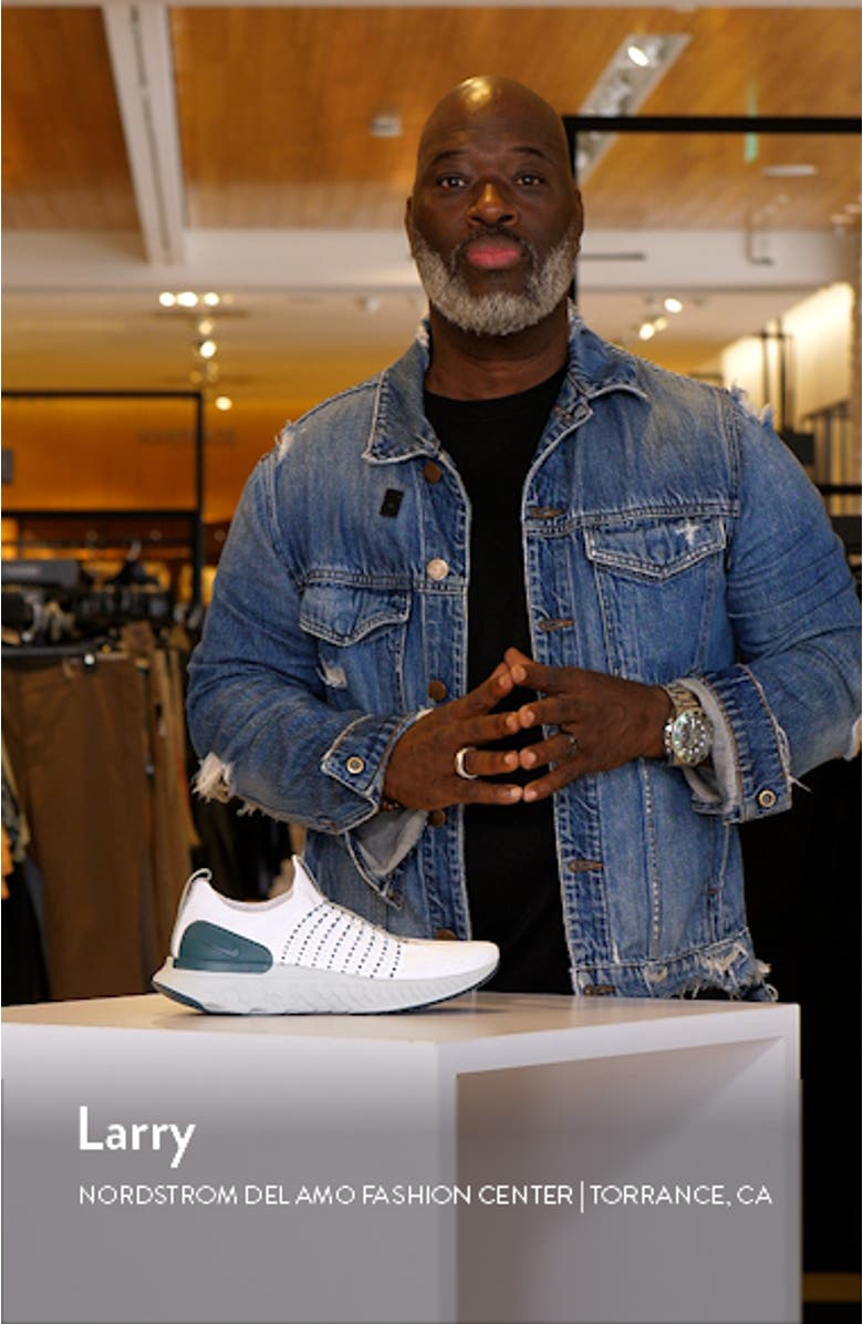 React Phantom Run Flyknit 2 Running Shoe, sales video thumbnail