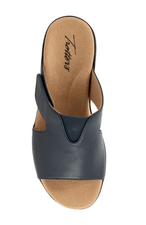 Trotters Roxine Slide Sandal In Navy