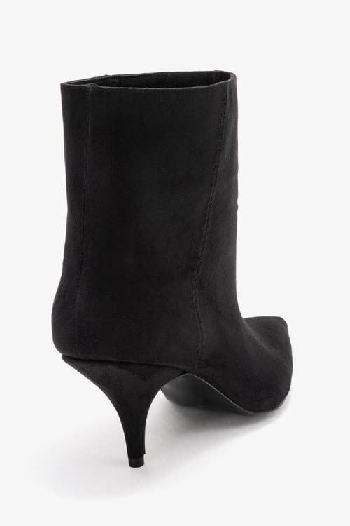 Prologue Shoes Brivelle Pointed Toe Boot In Black