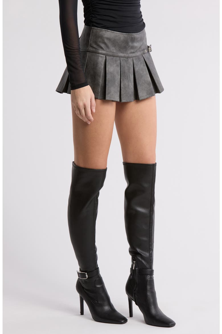 Billi Belted Pleated Faux Leather Miniskort, Alternate, color, DARK-GRAY
