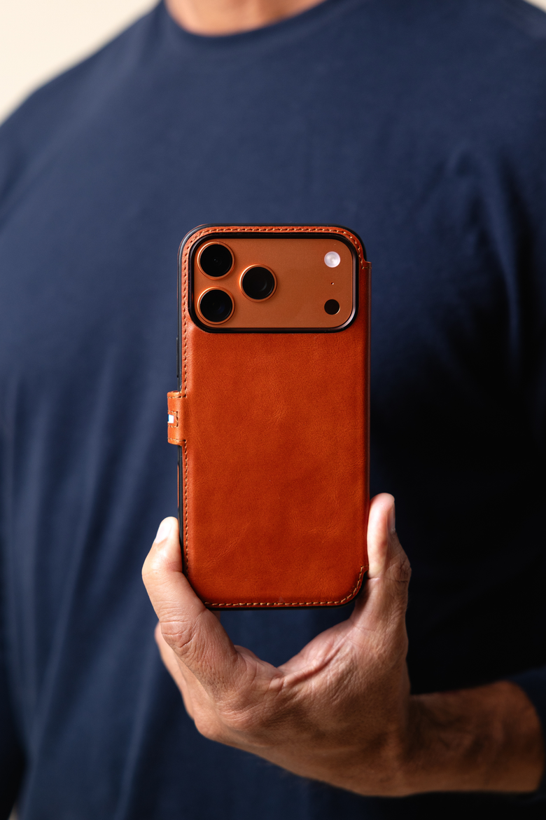 The Executive Leather iPhone 17 Pro Max Folio Case, Alternate, color, Tuscan Tan