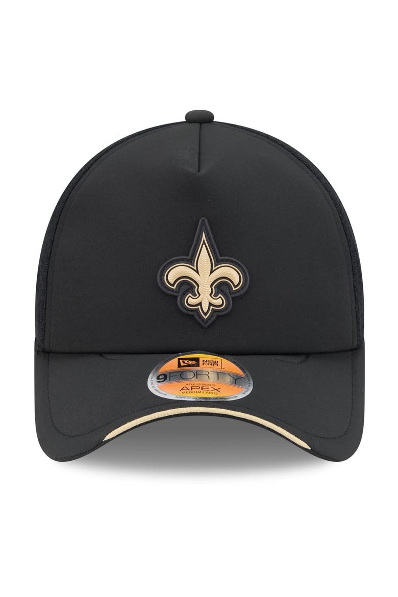Men's New Era Black New Orleans Saints 2026 Sideline Apex 9FORTY Adjustable Trucker Hat, Alternate, color, Black