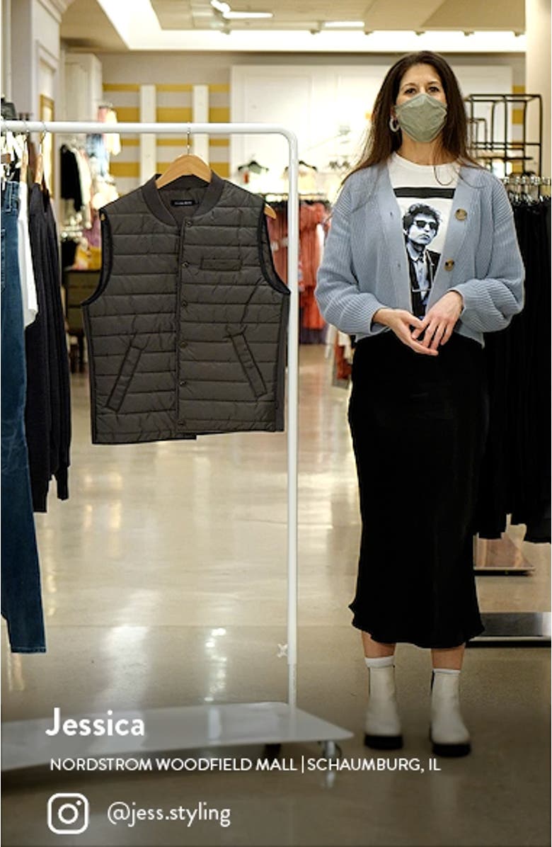 Water Repellent Puffer Vest, sales video thumbnail