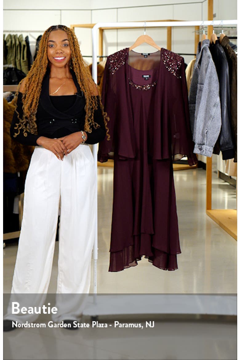 Beaded Detail Chiffon Dress with Jacket video