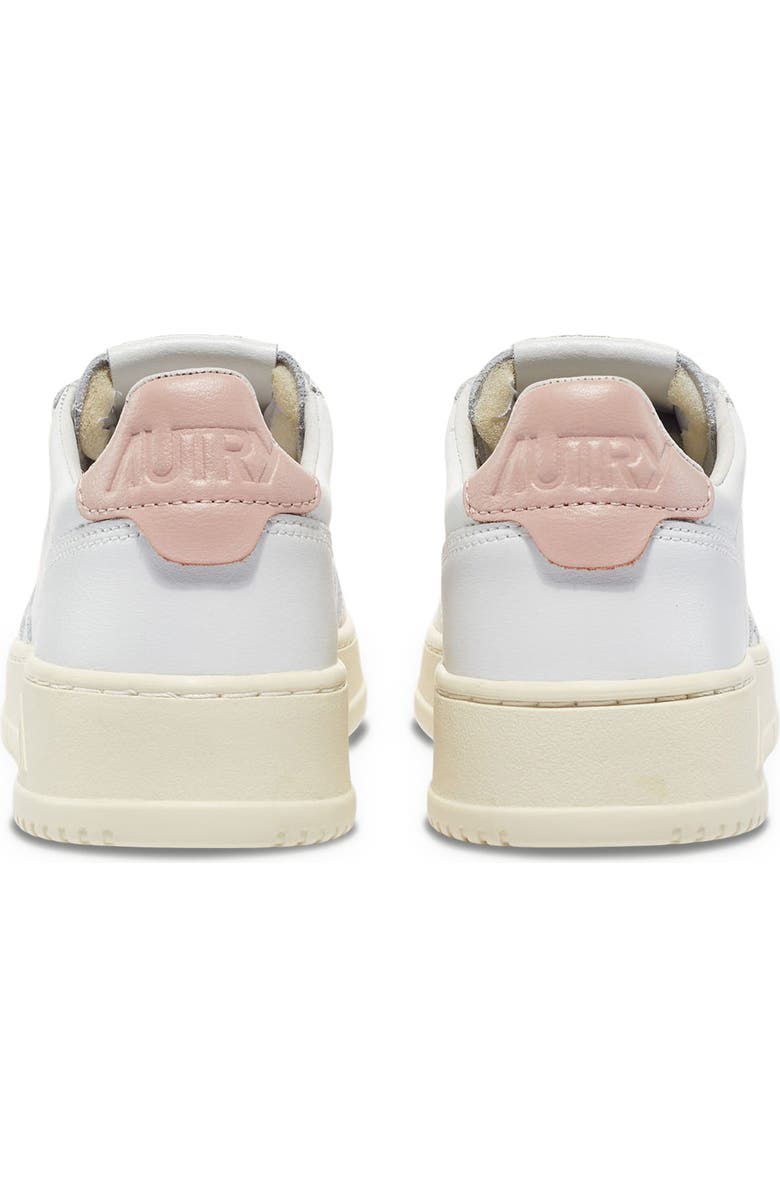 AUTRY Medalist Low Sneaker, Alternate, color, White/ Pink