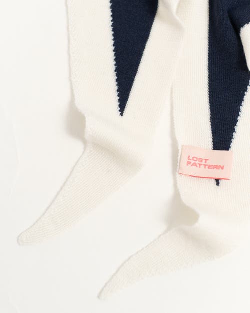 Lost Pattern Nyc "triangle Frame" Cashmere Triangle Scarf In Blue