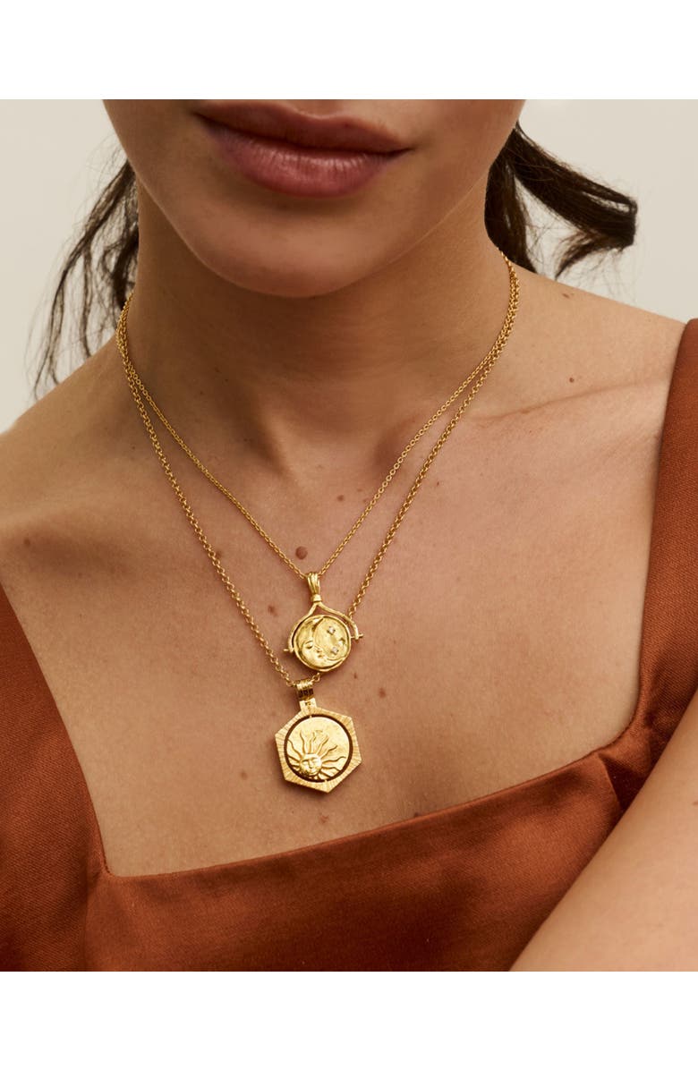 Ottoman Hands Lapis Fidget Necklace, Alternate, color, Gold