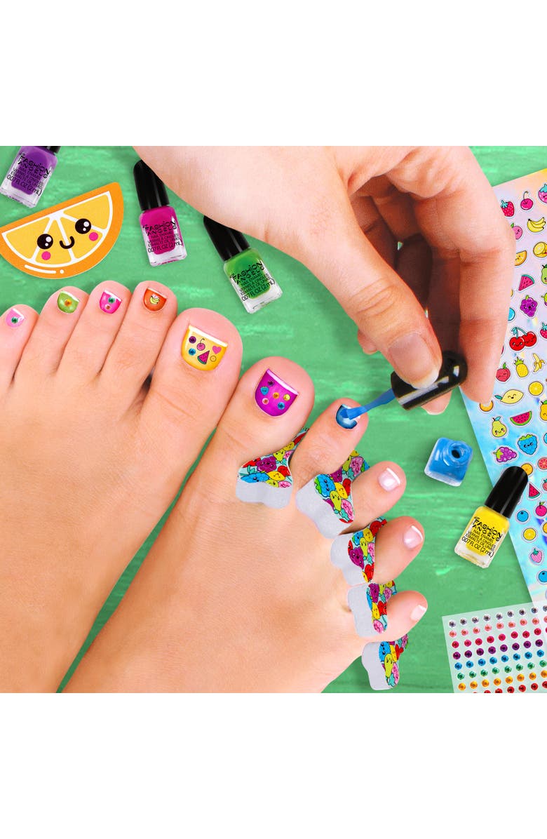Fashion Angels Pretty Pedi Pedicure Kit Nail Spa Set, Alternate, color, Multicolored