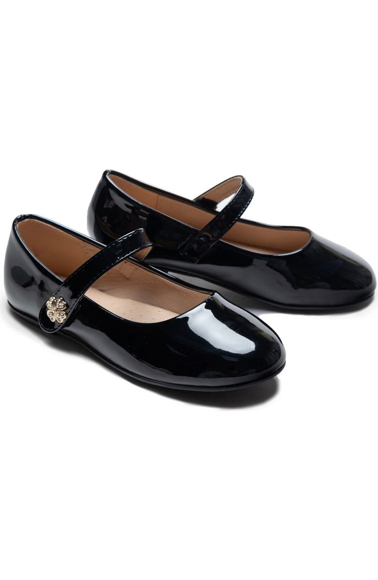 Tulleen Maleia Clover Charm Flats, Main, color, Black