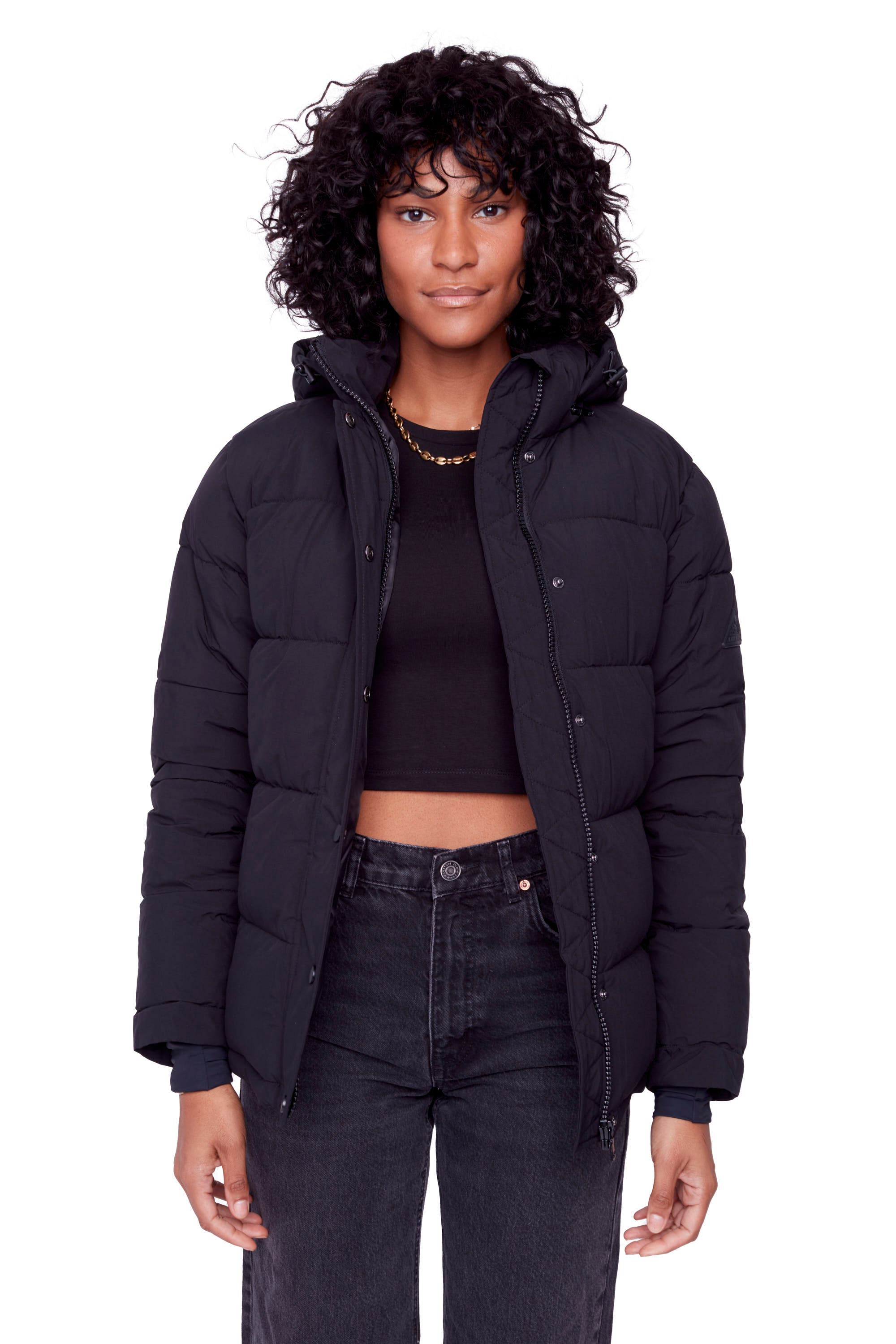 Alpine North FORILLON - Vegan Down Short Quilted Puffer Jacket in Black 