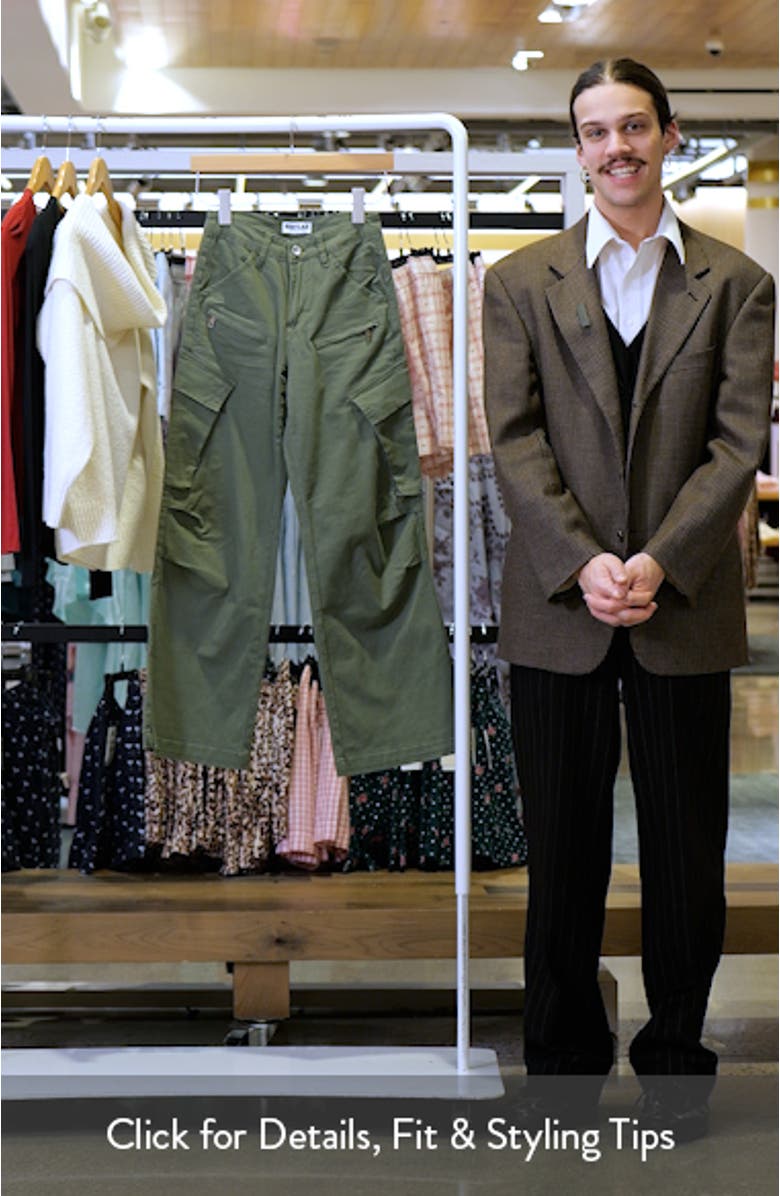 Fann High Waist Wide Leg Cargo Jeans, sales video thumbnail