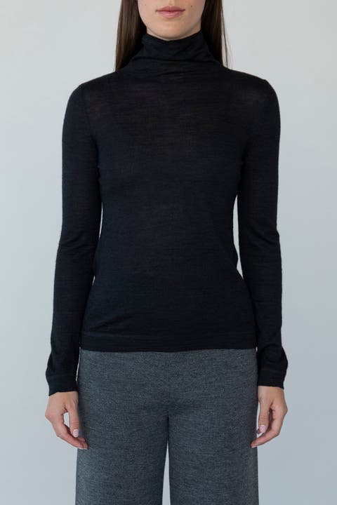 T Neck Pullover
