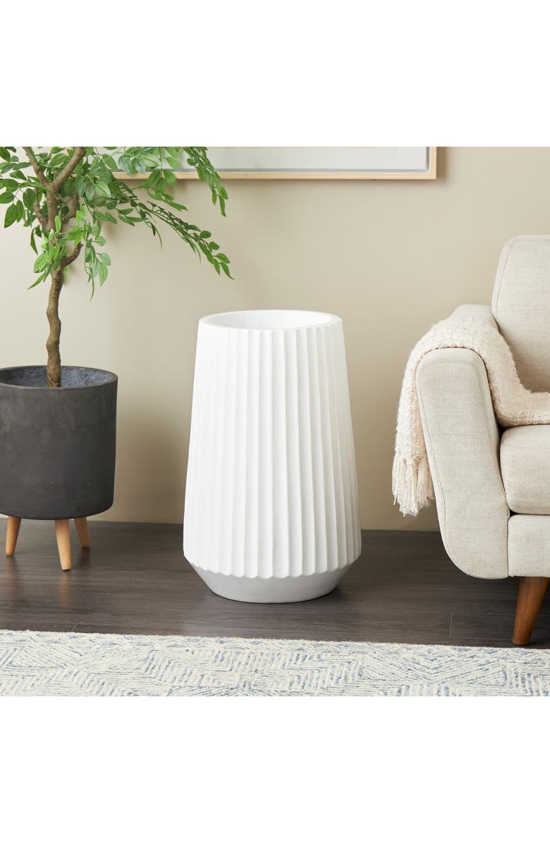 VIVIAN LUNE HOME Resin Vase, Alternate, color, 