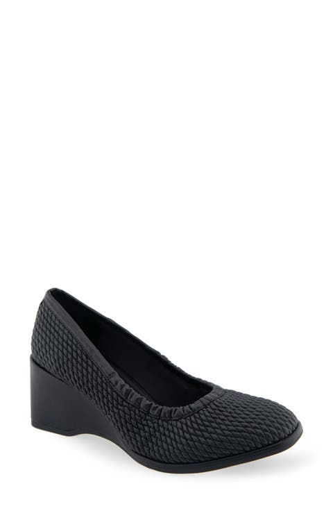 Airlie Wedge Pump (Women)