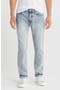 121 Slim Straight Jeans