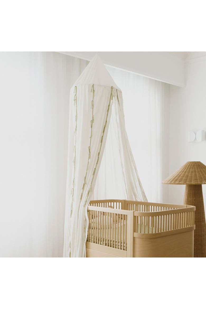 Canopy Crepe, Alternate, color, Ivory, Matcha