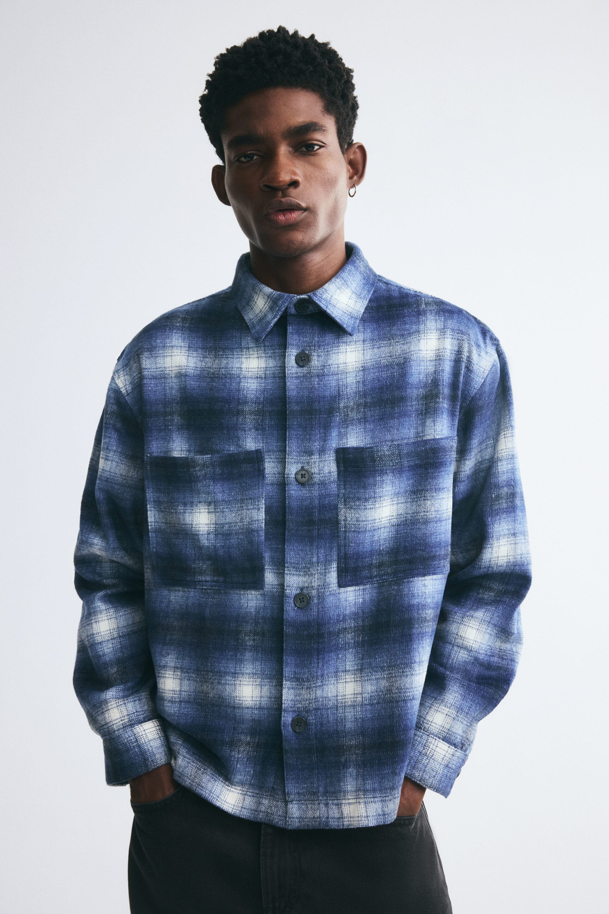 Dark blue/plaid