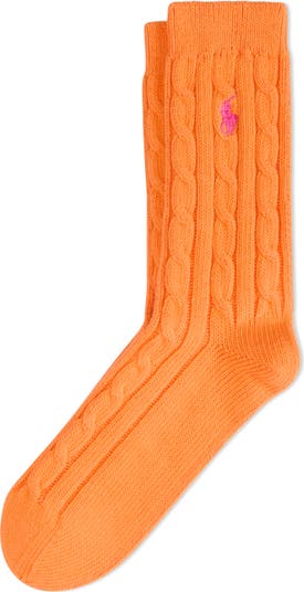 Seasonless Cable Crew Socks