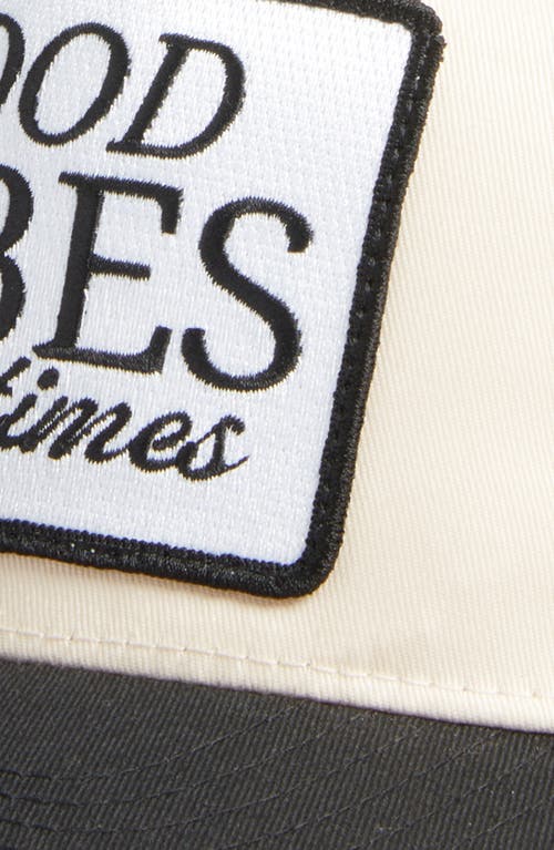 Friday Feelin ' Good Vibes Good Times Baseball Hat In White