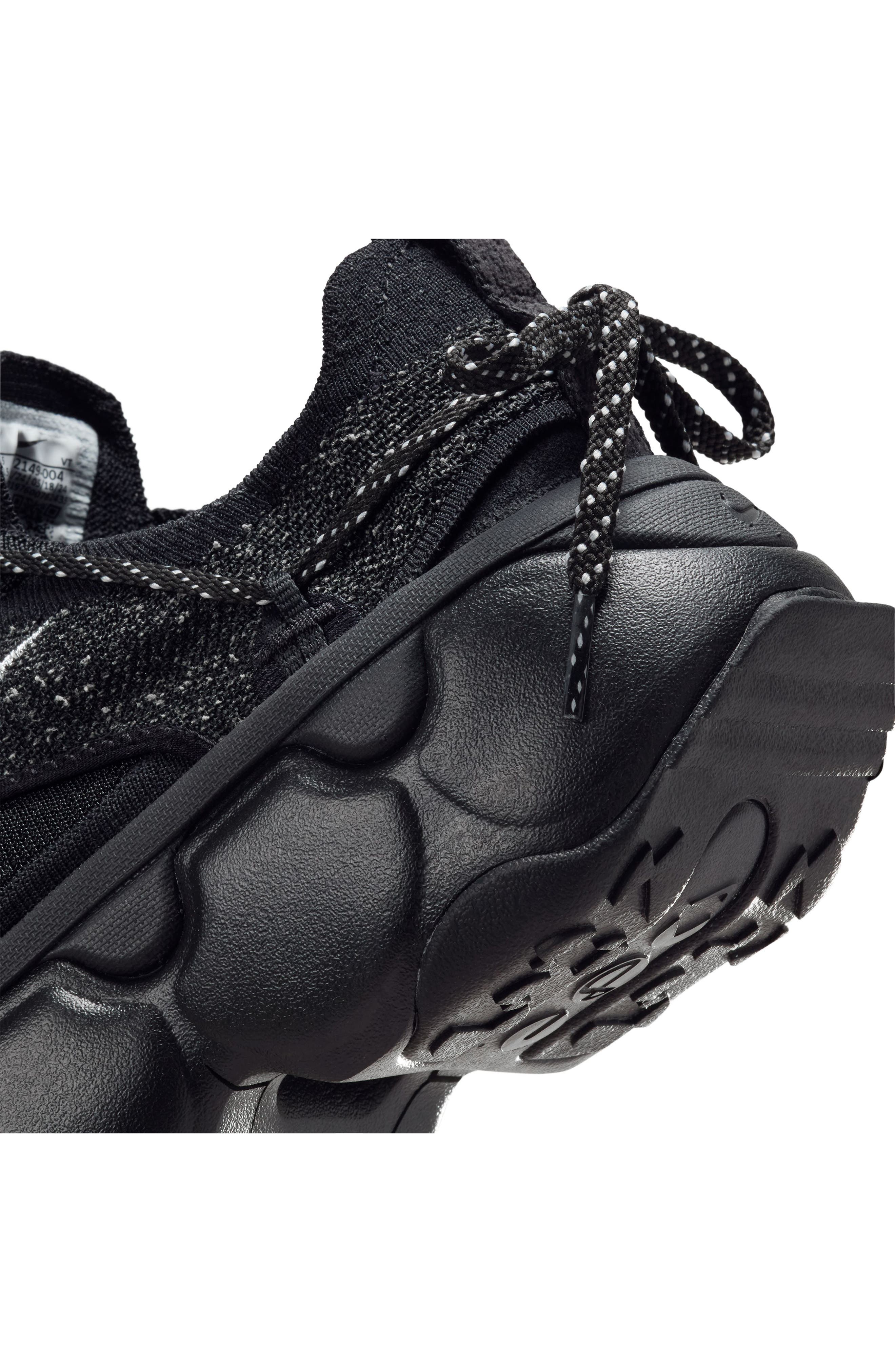 Flyknit Bloom Sneaker (Women) | Nordstrom
