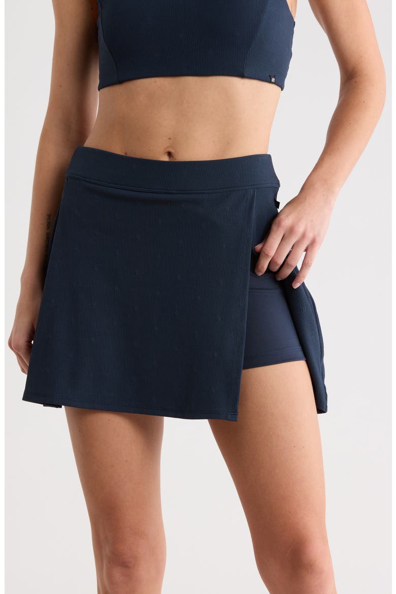 Ellie Skort, Alternate, color, TOTAL ECLIPSE