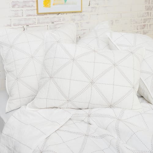 Carol & Frank Harper Quilt In White