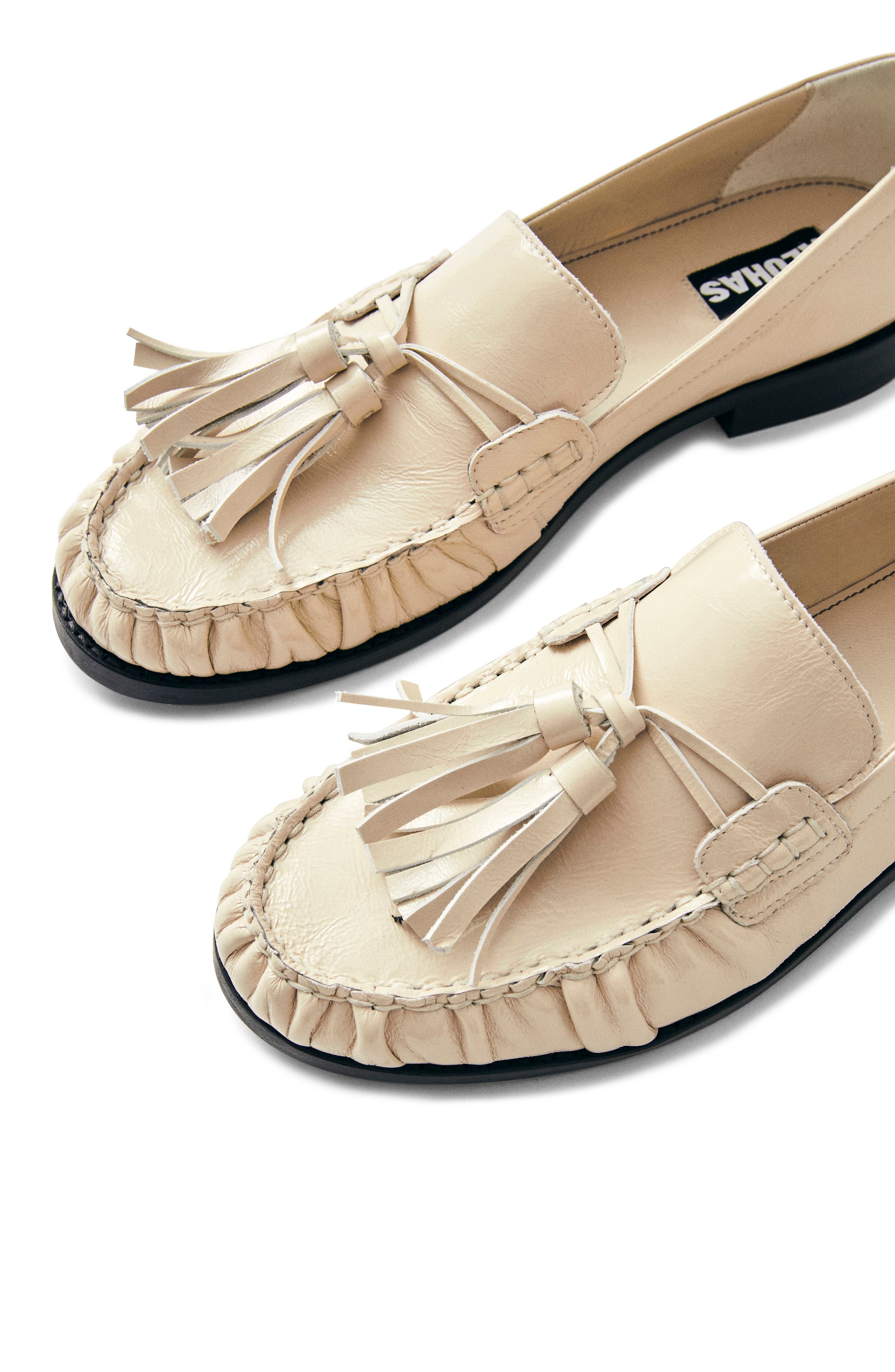 ALOHAS Marietta Tassel Loafer, Alternate, color, Cream