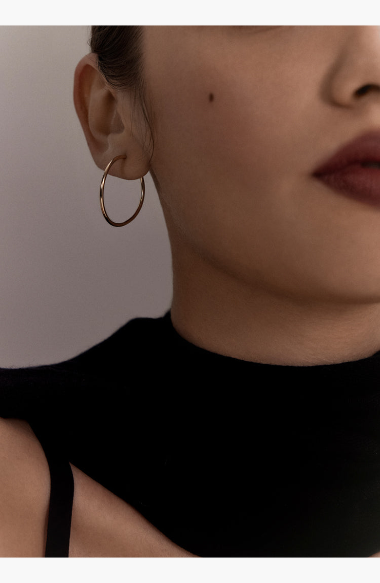 Kinn Lightweight Hoop Earrings, Alternate, color, Gold