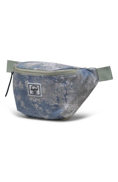 Herschel Supply Co . Pop Quiz Water Resistant Recycled Polyester Belt Bag