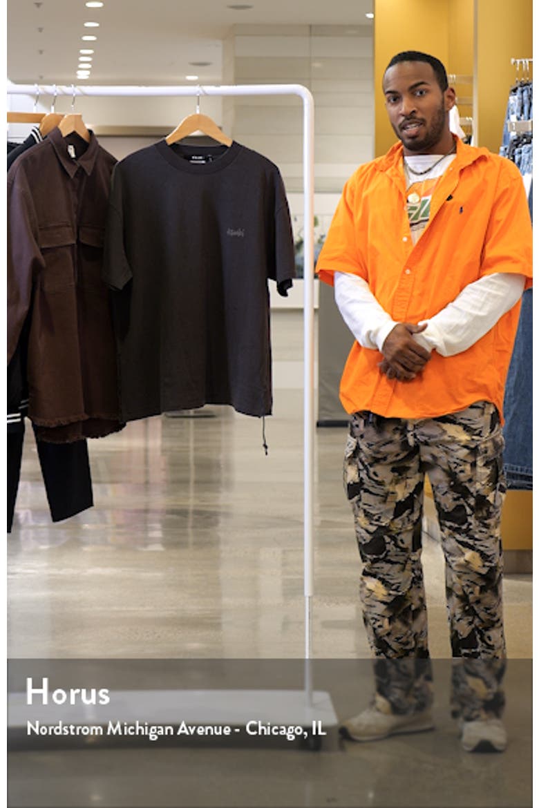 Hit List Ekcess Oversize Graphic T-Shirt video