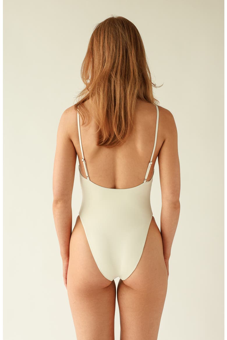 Crystal One Piece, Alternate, color, Ivory