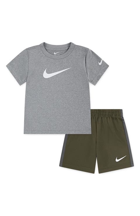 Kids' Swoosh T-Shirt & Shorts Set (Toddler)