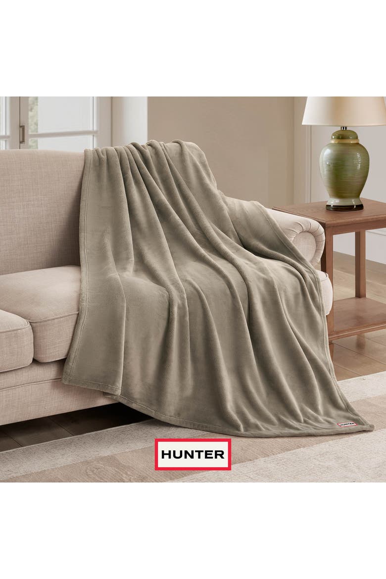 Coco Flannel Throw Blanket, Alternate, color, Island Fossil Brown