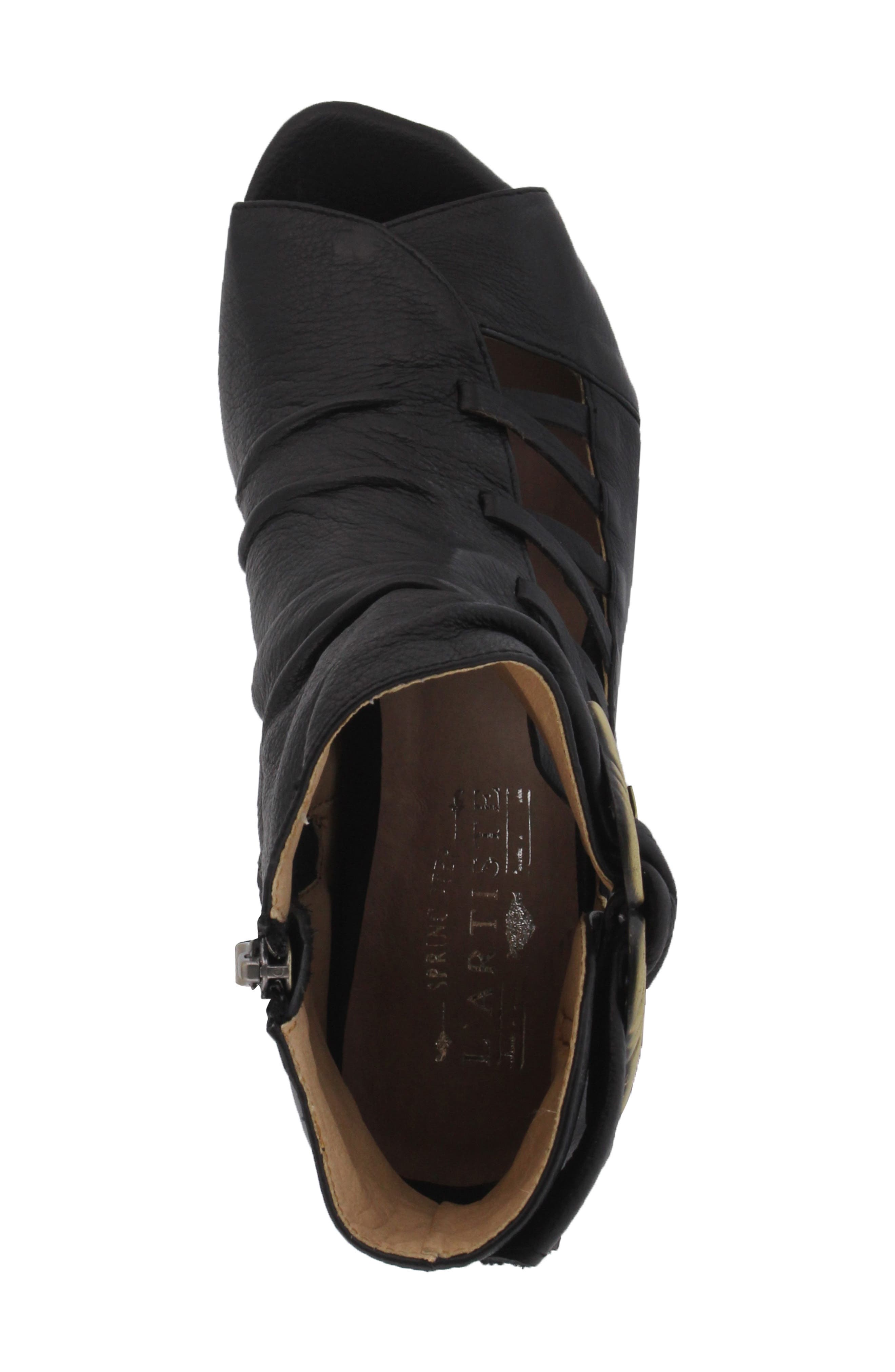 L'Artiste by Spring Step L'Artiste Nesgara Sandal, Alternate, color, 