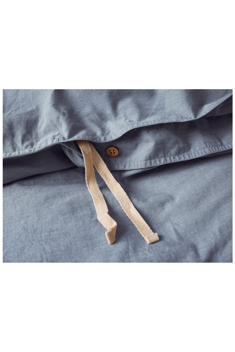 Organic Crinkled Percale™ Duvet Cover, Alternate, color, INDIGO CHAMBRAY