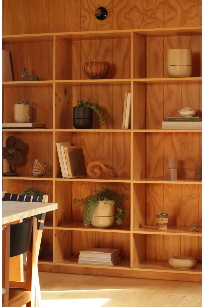The Planter, Alternate, color, COASTAL CREAM