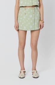 ASTR the Label Janell Floral Appliqué Miniskort